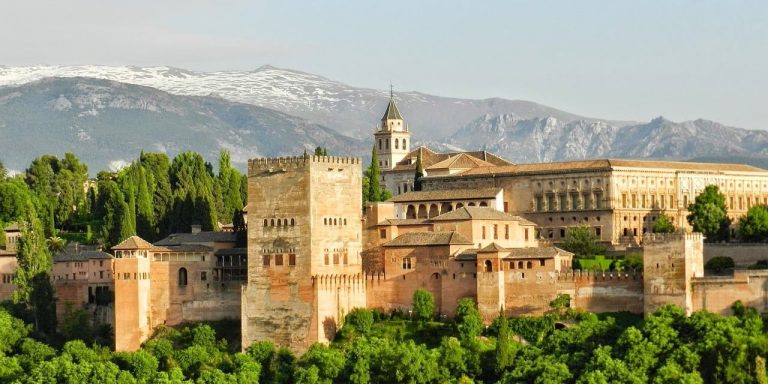 kleingruppenreisen-europa-alhambra-spanien